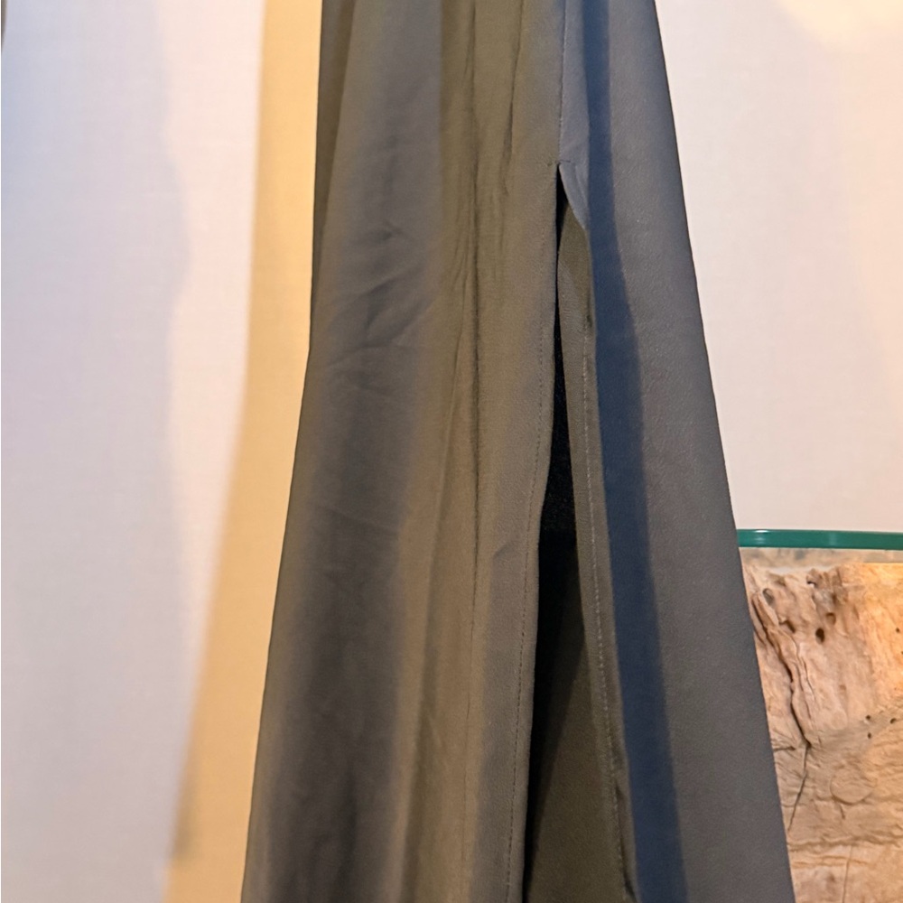 Local European RAW EDGE SATIN CAMI DRESS - Picture 7 of 7